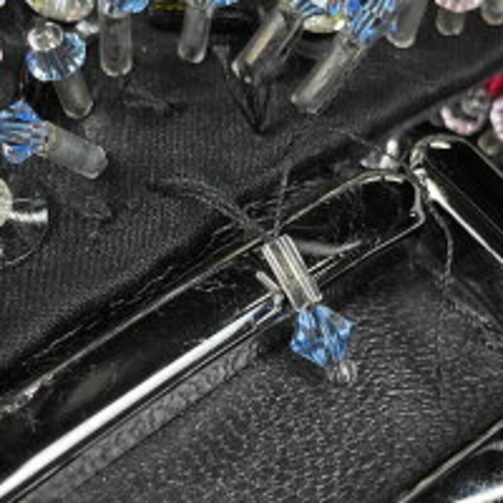 Fendi Mamma Bucket rhinestone sequin Shoulder Bag black multi - Picture 6 of 6